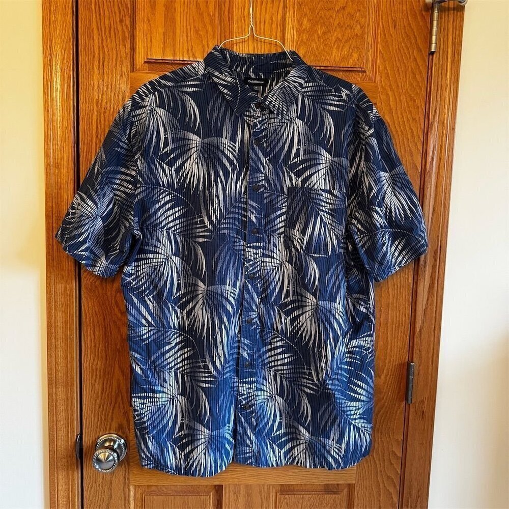 Croft & Barrow Men's XLT Blue Floral Short Sleeve Button-Up Shirt Cruise Resort